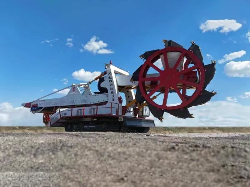 斗轮取料机