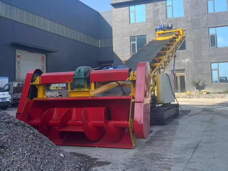 履带式螺旋扒料机